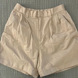 Women's Pleated Shorts